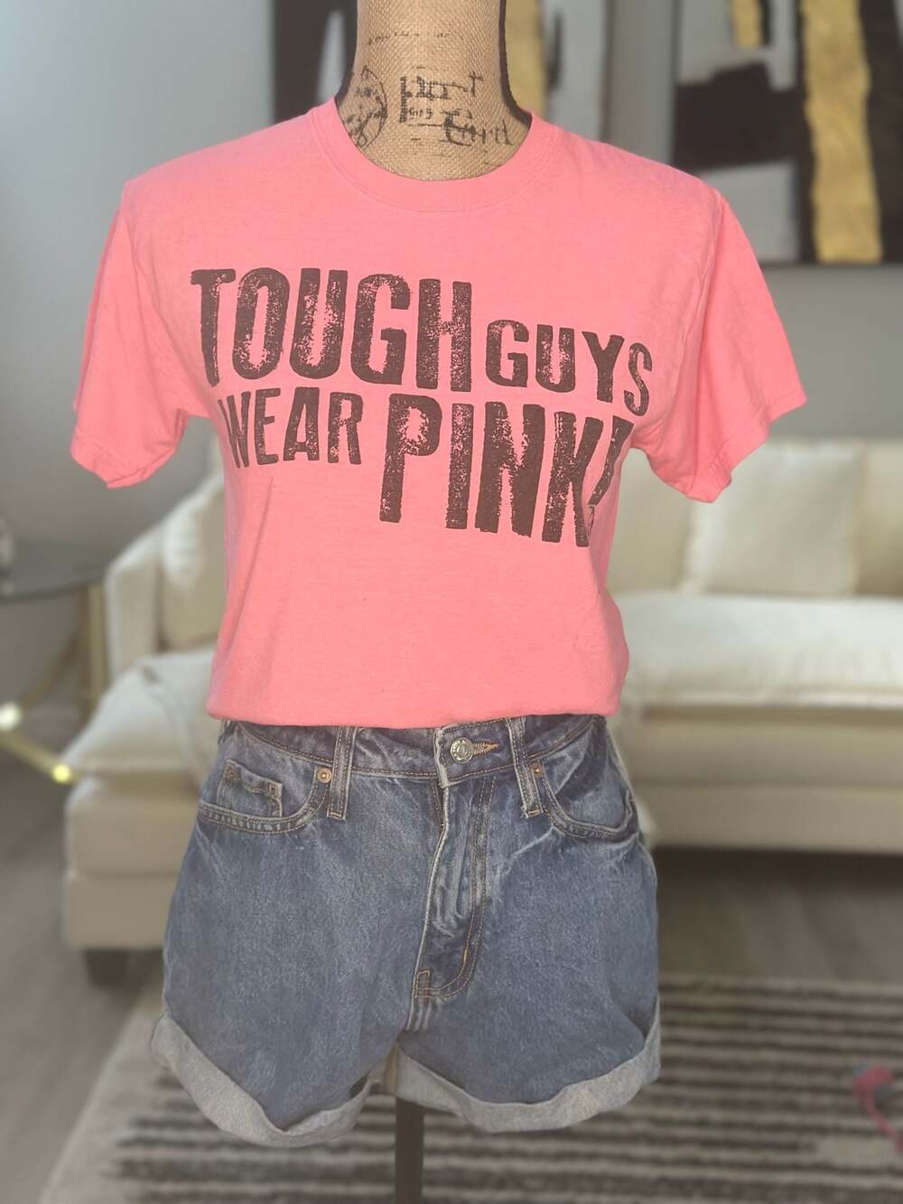 Gildan Tough Guys Wear Pink Graphic T-Shirt Youth XL